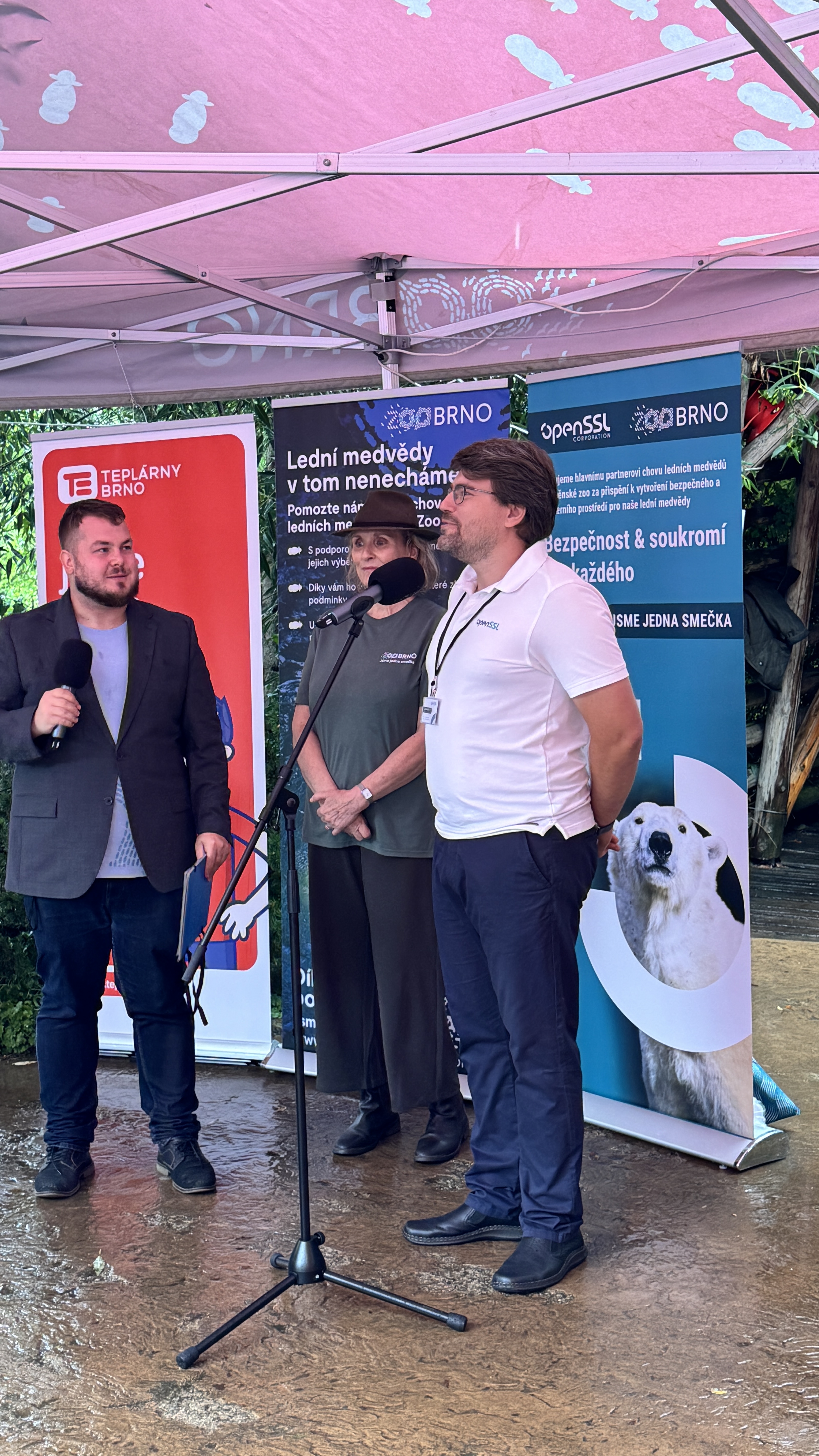 Anton Arapov welcomes guests at the Ribbon Cutting Ceremony